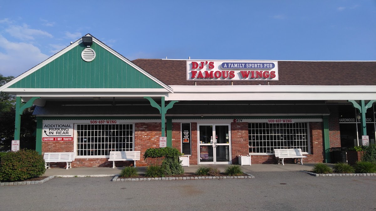 Dj's Famous Wings